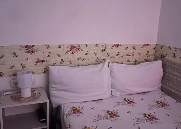 Small Studio2